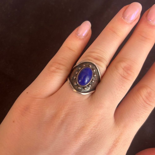 Silver 925 vintage ring with blue stone like new