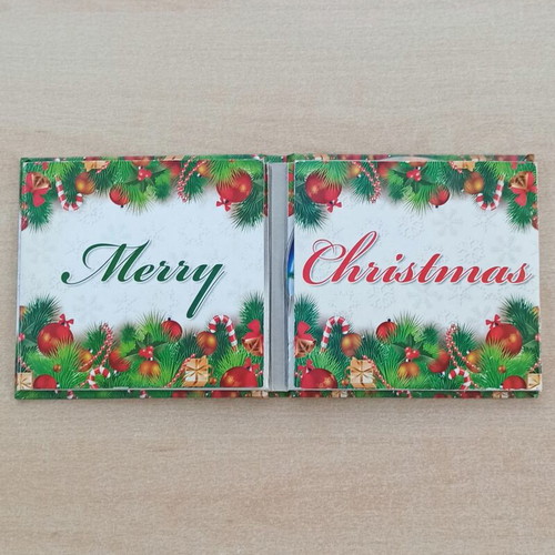 Merry Christmas 4 CD box set 2011, like new