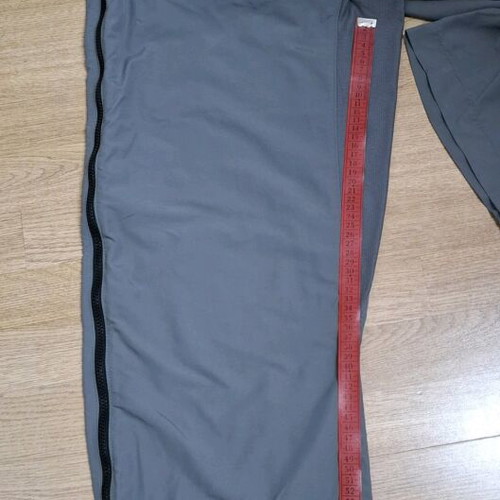 Nike men's gray sweatpants Small with zipper like new