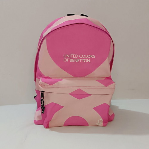 United Colors of Benetton pink backpack like new