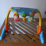 Baby toy with music and pull dolls