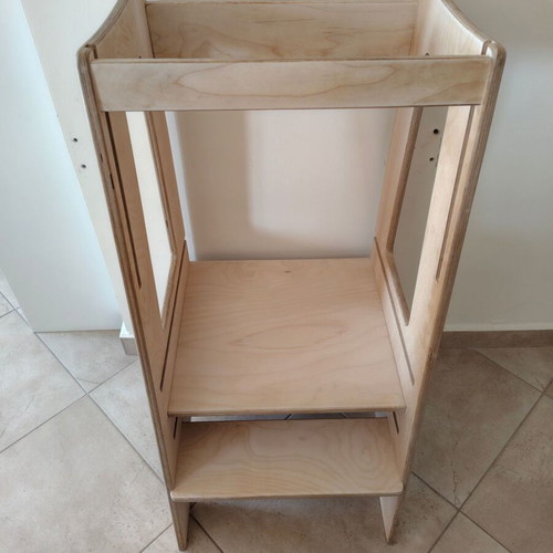 Learning Tower Extra Safe Woody Tales used, Montessori kitchen helper