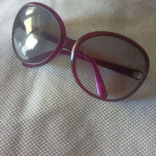 Vogue sunglasses large, like new, purple