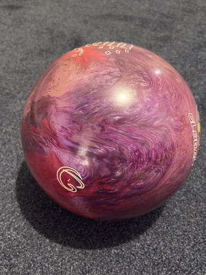 Bowling ball without holes new