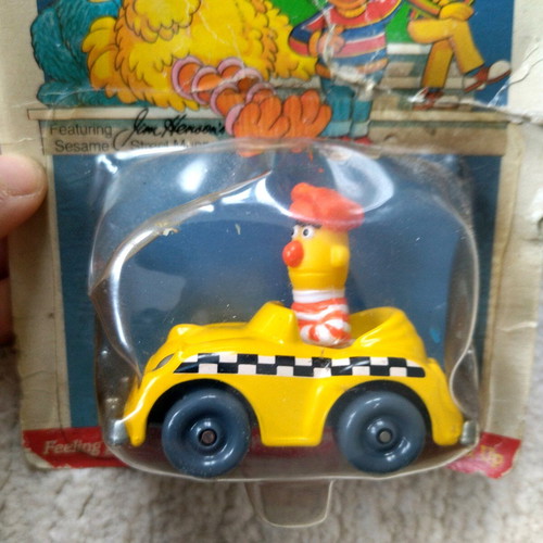 Sesame Street Ernie sport car and Bert taxi Playskool new