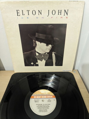 Elton John Ice On Fire vinyl record used, pop