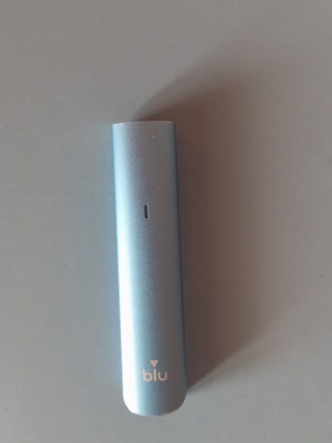 Blu electronic cigarette device like new