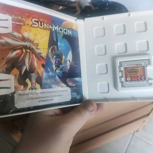 Pokémon Sun Nintendo 3DS game like new with insert