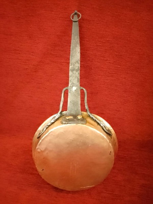 Copper hammered frying pan vintage from 1930 diameter 37cm