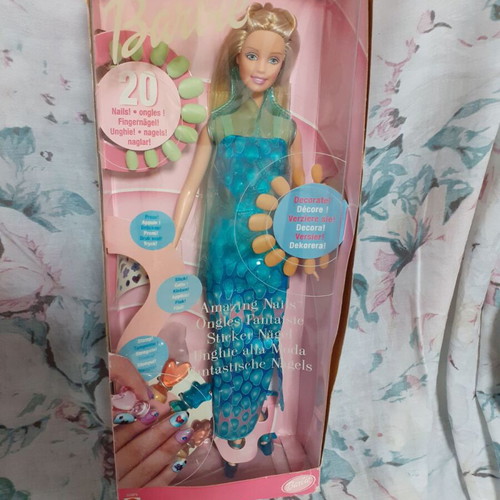 Barbie Amazing Nails Mattel 2001 new