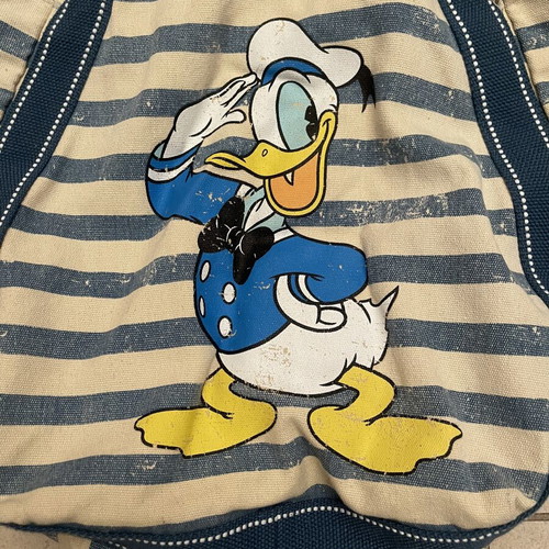 Disney shoulder beach bag like new with Donald Duck graphic