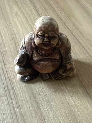Ξύλινος Laughing Buddha διακοσμητικός Feng Shui, χειροποίητος