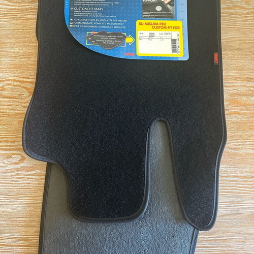 Smart car mats new, set of 2 pieces, black