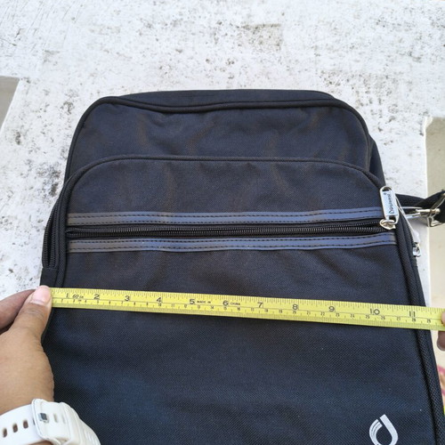 Diplomat shoulder bag like new, black, durable nylon