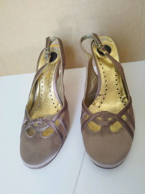 blay closed sandal, 38, medium heel, very elegant, vintage