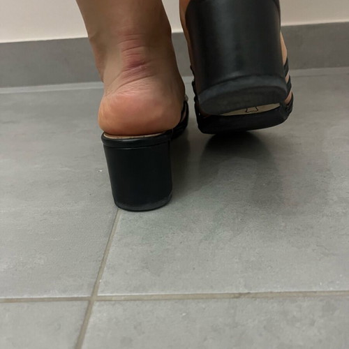 Mules Fardoulis leather like new, size 37, black