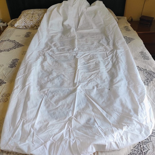 Pack of six fitted bed sheets for single mattress