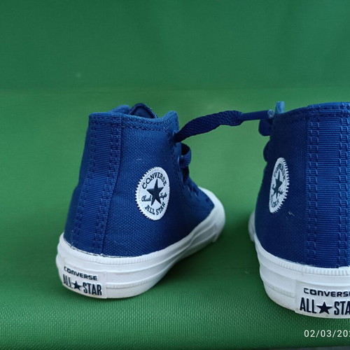 All Star Converse baby boots size 21 new