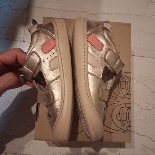 Girls' sandals size 27 like new, leather, pink and gold