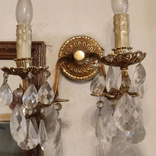 Crystal chandelier used with two smaller lamps