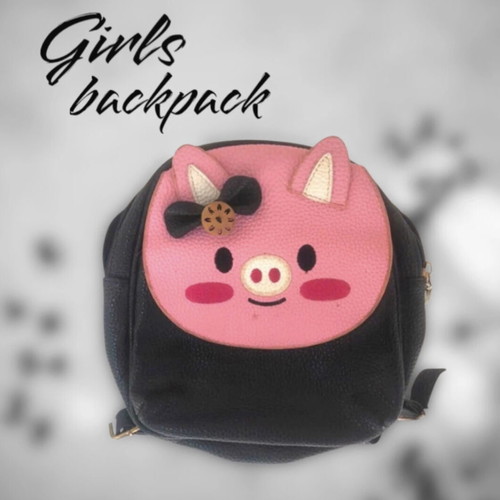 Piglet backpack bag like new, small, leatherette