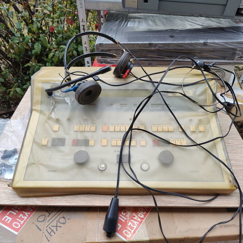 Clinical audiometer AC33