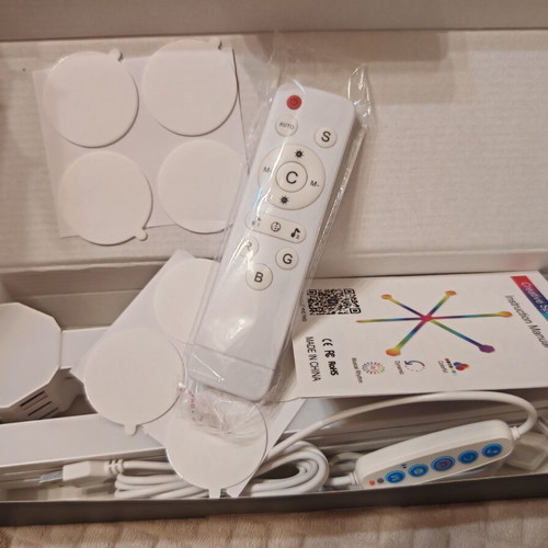 RGB LED Modular Wall Panels 6 Pieces New with USB and App Control
