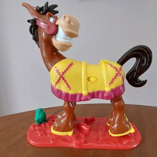 Buckaroo game like new for ages 4+