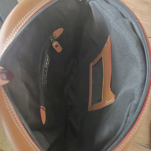 FRNC tan handbag like new