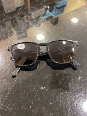El Greco sunglasses used, black with worn lens