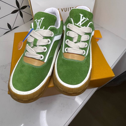 Louis Vuitton sneakers green size 43 new