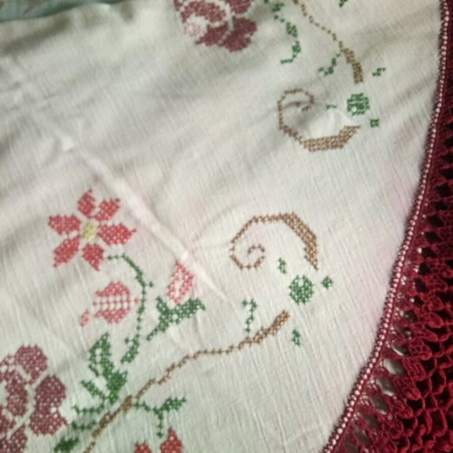 Embroidered tablecloth used, handmade cross-stitch, 1.64m diameter