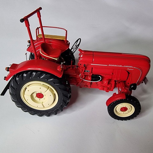 Minichamps Porsche Super Traktor metal model 1:18 new