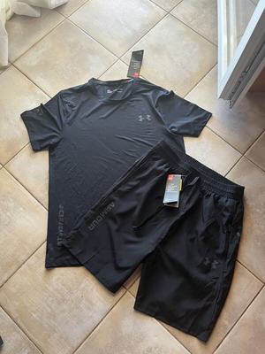 Under Armour αθλητική φόρμα καινούργια, μέγεθος large, μαύρο