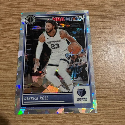 2023-24 Panini NBA Hoops Premium Stock Derrick Rose Cracked Ice Prizm card new