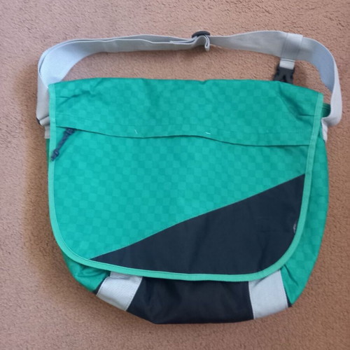 Crossbody bag like new