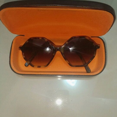 Rebekka blu sunglasses like new