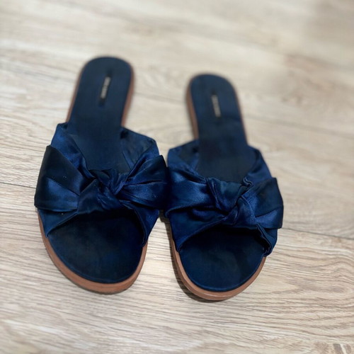 Straight satin sandals with bow Zara like new, size 40, blue