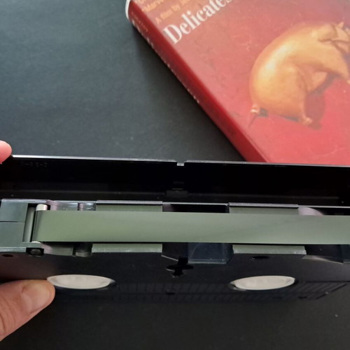 Delicatessen VHS like new with subtitles