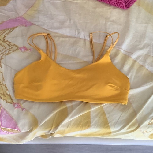 Women's swimwear top like new, yellow, size S