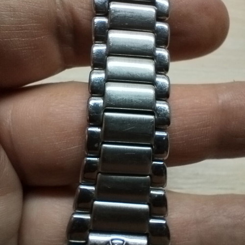 Ellesse unisex watch like new, silver, waterproof 100m