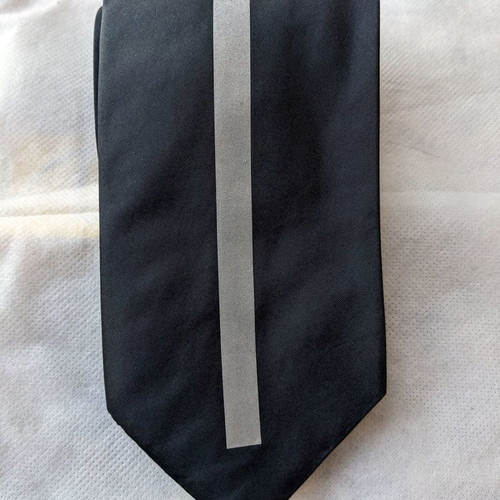 DKNY tie used, 100% silk metallic anthracite color