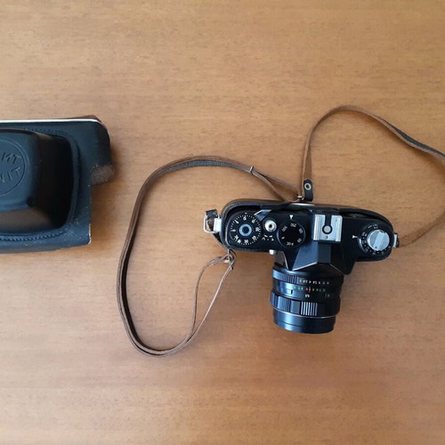 Zenit 12XP camera with case used