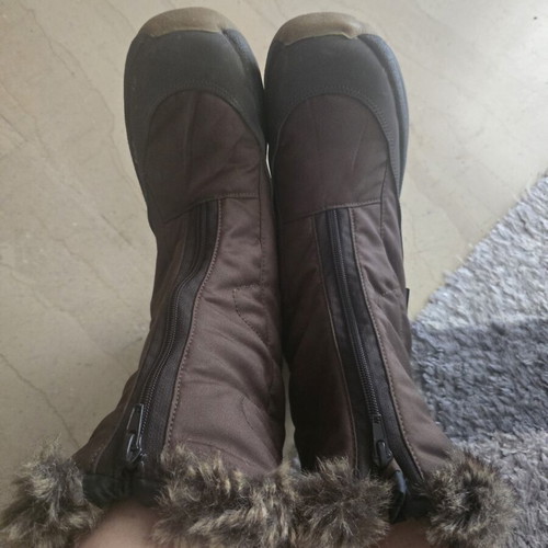 Cartex women's boots like new, size 41.5, black and brown, warm fur lining