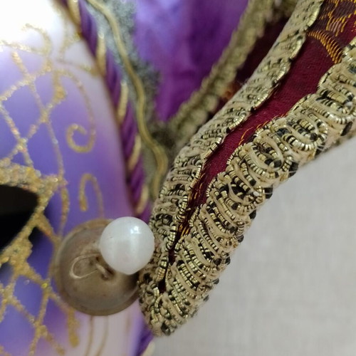 Florence Carnival Mask like new, decorative and wearable