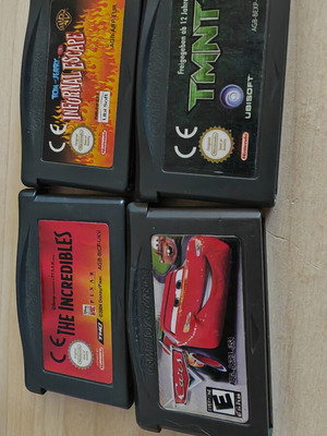Gameboy Advance lot of 4 used games for kids