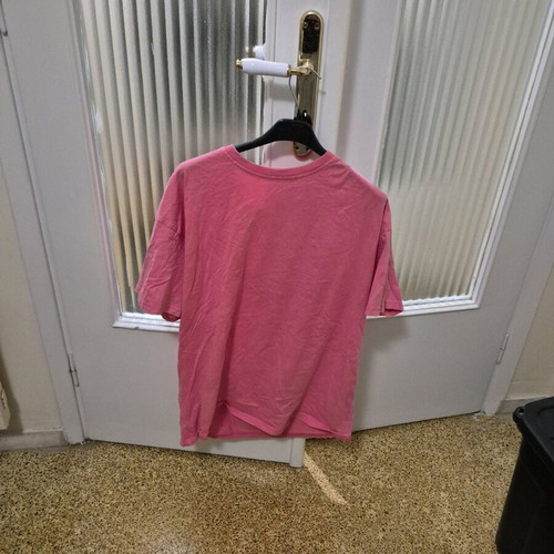 Pink t-shirt used, size Large