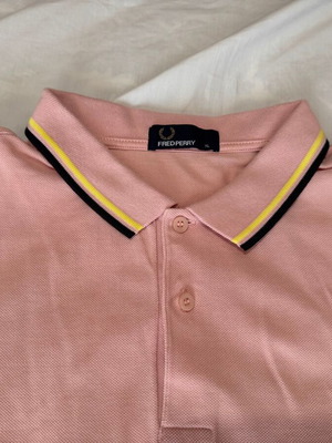 Fred Perry pink short-sleeve polo shirt XL like new
