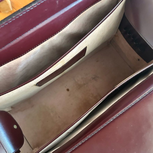Vintage leather briefcase Infomecanica used, burgundy color