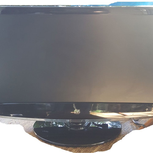 F&U FDH2464FHD 24 inch TV with built-in DVD player like new